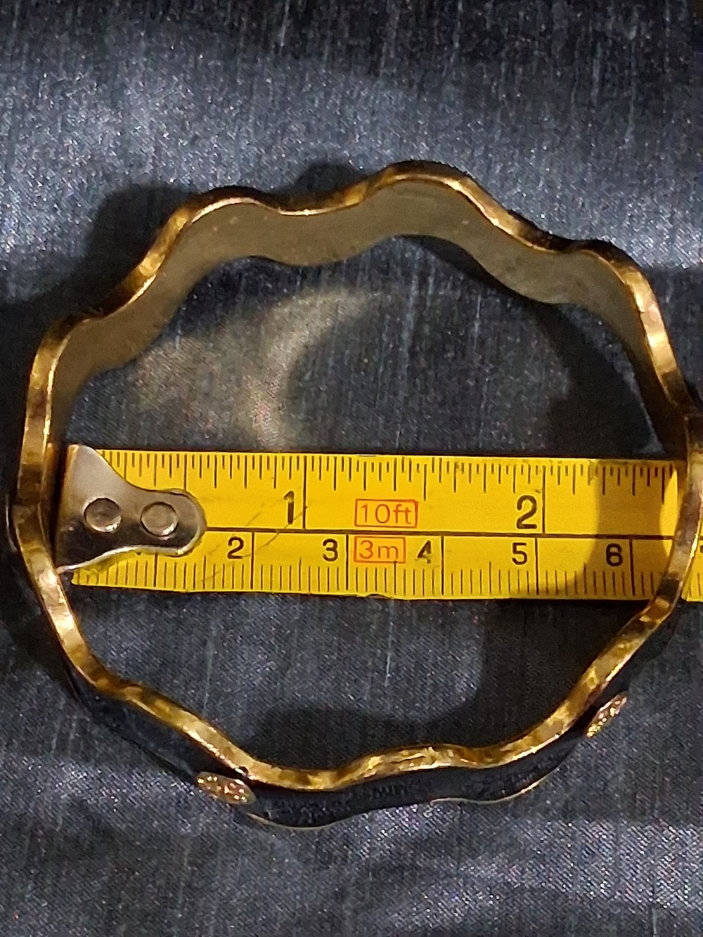 Vintage Gold Black Enamel Wavy Bangle Bracelet Cross Medallion Accent Spade Type - Picture 4 of 8